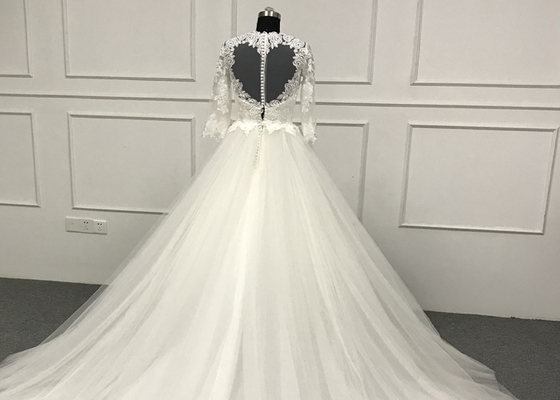 Lace Scoop Simple Ball Gown Wedding Dresses , Appliques Long Sleeve Ball Gowns