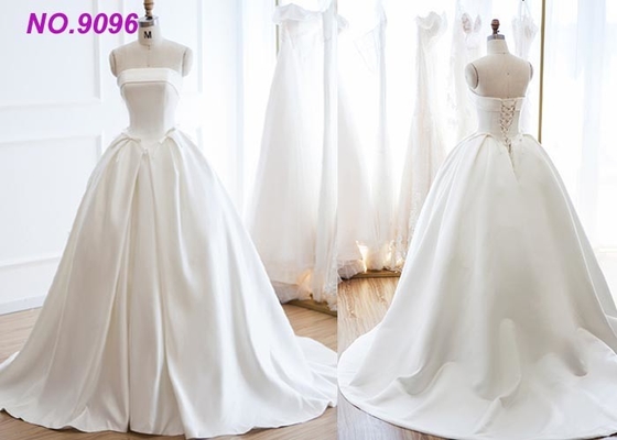 Luxury Girls White Strapless Ball Gown / Beautiful Simple Satin Wedding Dresses