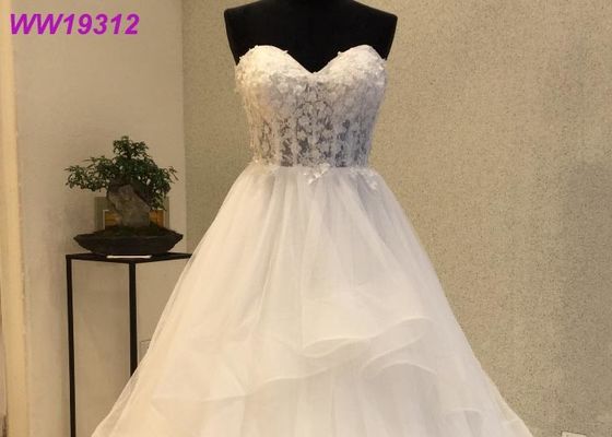 Ivory Floor Length Mermaid Style Wedding Dress For Women And Bridal Prom Party