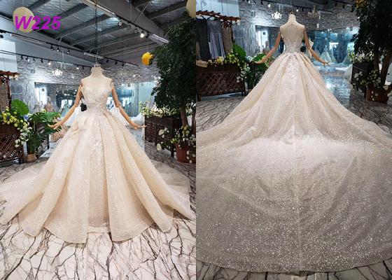 O - Neck Sleeveless Handmade Bridal Ball Gowns Special Dress For Wedding Function
