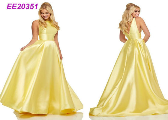 L'abito di palla posteriore del corsetto Cenerentola di corallo Quinceanera veste il dolce di Customade